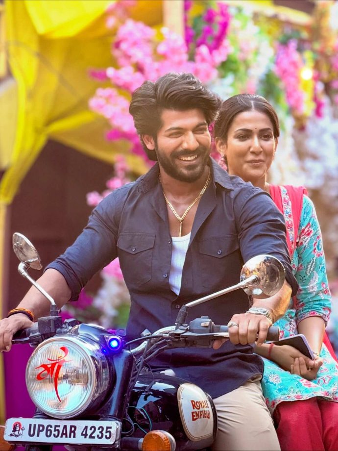 Sheezan Khan Shares Unseen Pics From ‘Ganga Mai Ki Betiyan’, Amandeep Sidhu’s Comment Sparks Buzz 974162