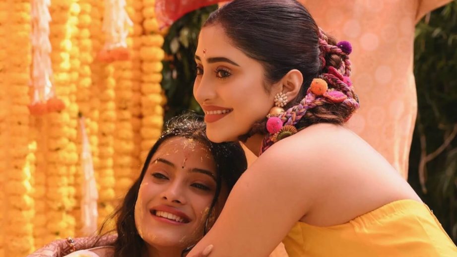 Shivangi Joshi Lights Up Sister's Haldi Ceremony — See Viral Photos & Video 971323