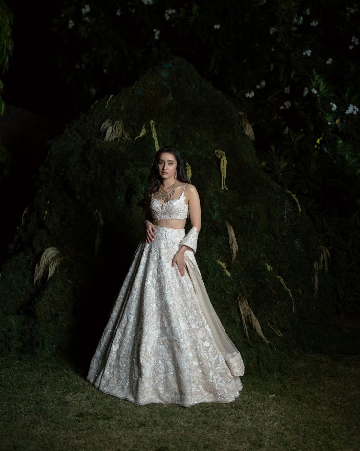 Shraddha Kapoor’s Dreamy White Lehenga Look with a Hint of Sparkle 977765