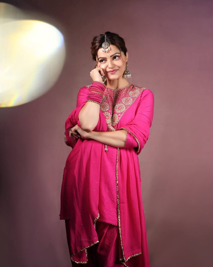Style Showdown: Munmun Dutta Turns Up the Heat, Rubina Dilaik Radiates Desi Glow! 971565