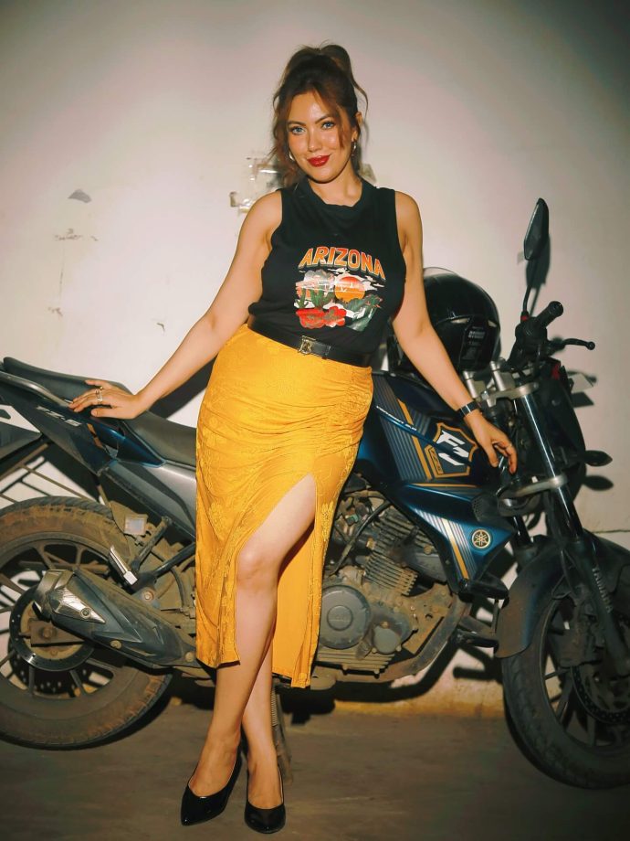 Style Showdown: Munmun Dutta Turns Up the Heat, Rubina Dilaik Radiates Desi Glow! 971556