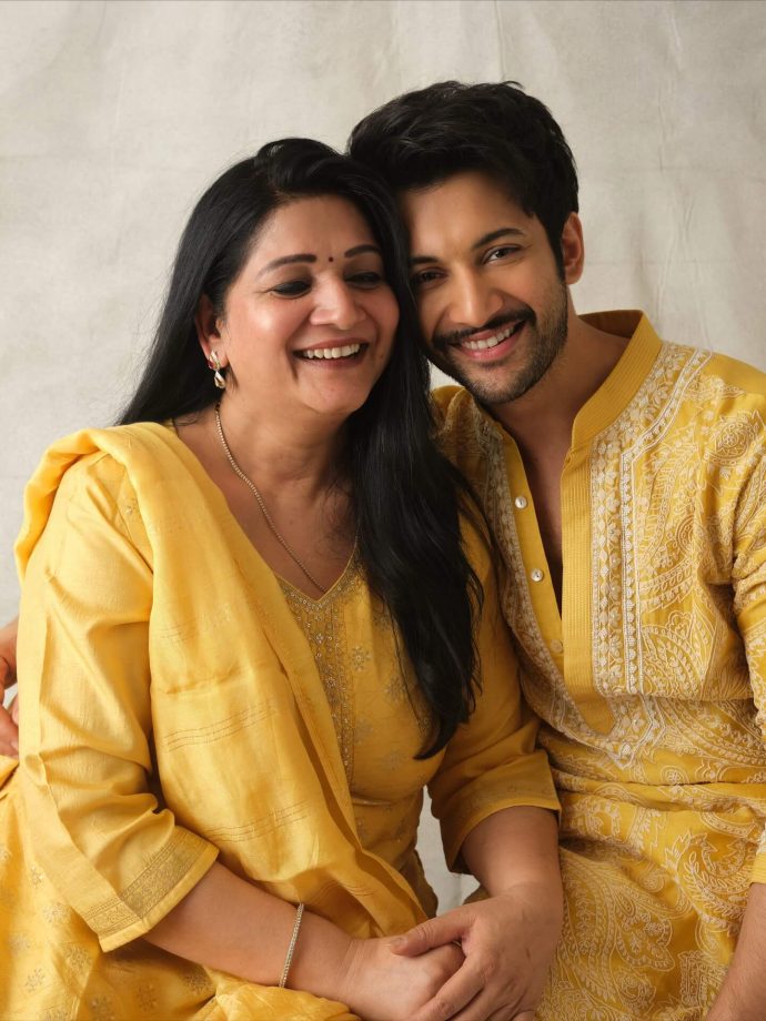 Sunny Sanskari Ki Tulsi Kumari Actor Rohit Saraf Reveals The One Who Stands By Him When He Stumbles 973659