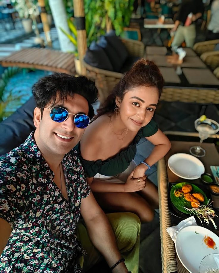 Uttaran Actor Nandish Sandhu Gets Engaged To Kumkum Bhagya's Kavita Banerjee 971786