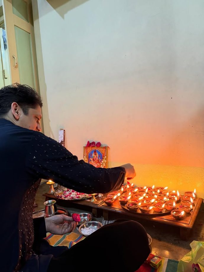 Vijay Varma shares a glimpse of his ‘Seh Parivaar Diwali’ tradition 973246