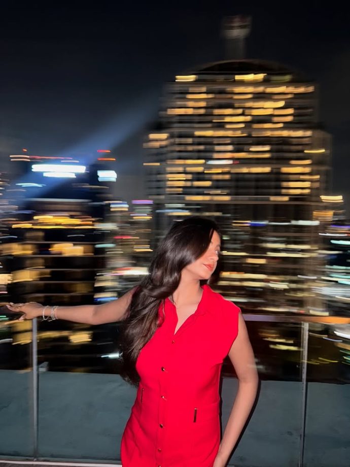 Yeh Rishta Kya Kehlata Hai's Garvita Sadhwani Looks Chili Hot In Red Dress, See Vacation Pics 973896