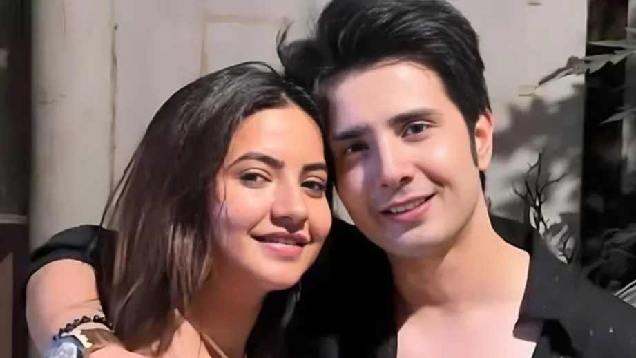 Zaann Khan & Meera Deosthale To Share Screen Again In Upcoming Vertical Drama 971459
