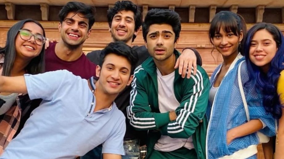 5 Years Of Mismatched: Rohit Saraf's Pic With Prajakta & Cast Sparks Nostalgia 976979