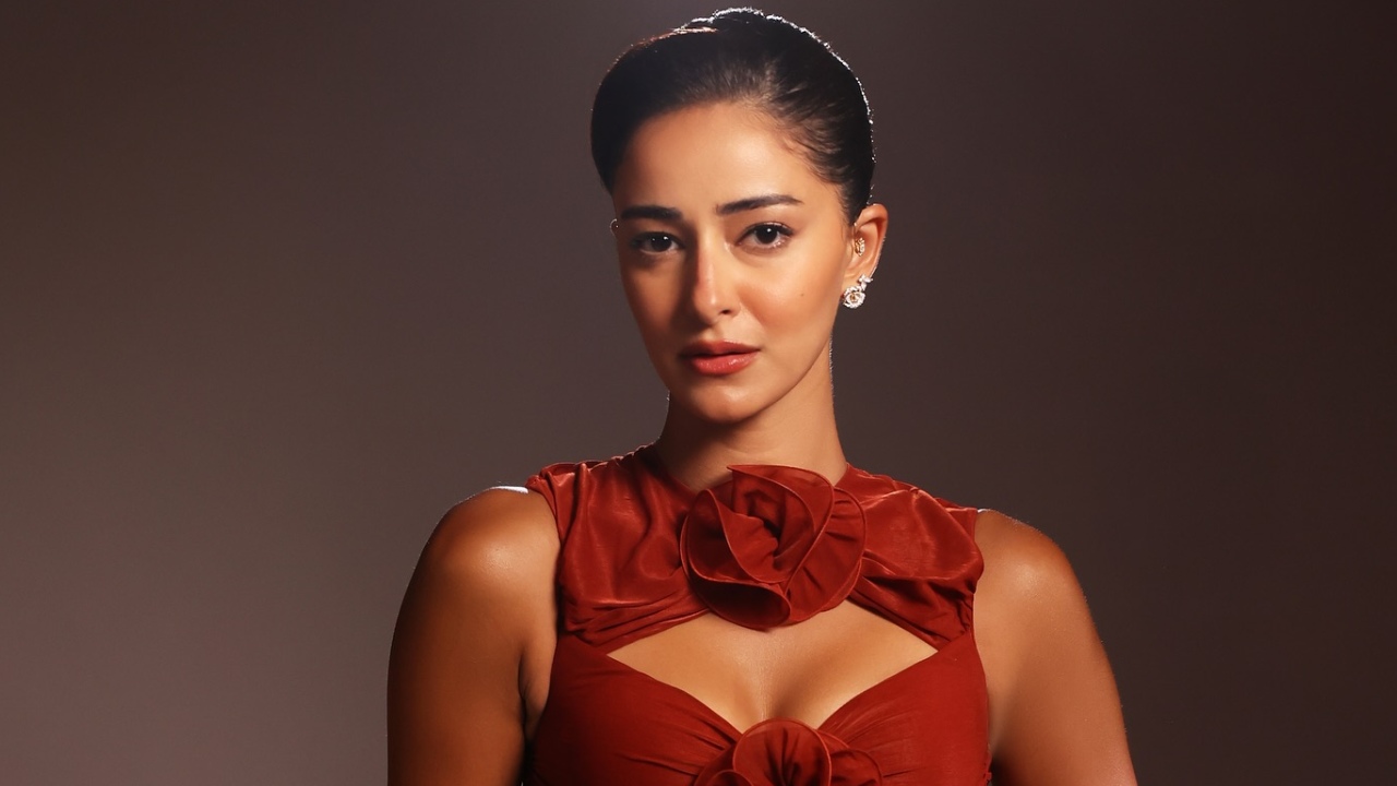 Ananya Panday’s Fiery Red Moment Steals the Spotlight