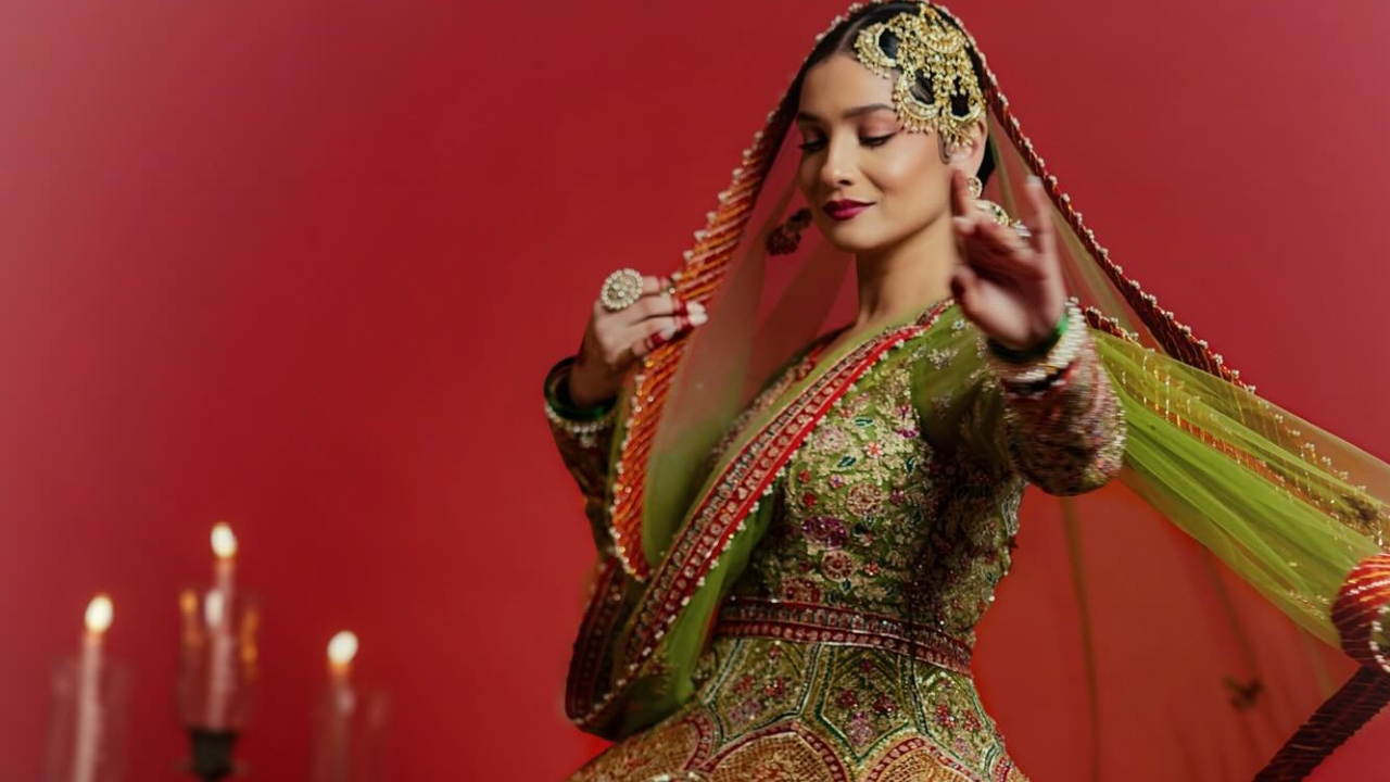 Ankita Lokhande Channels Regal Grandeur in Green and Gold 976245