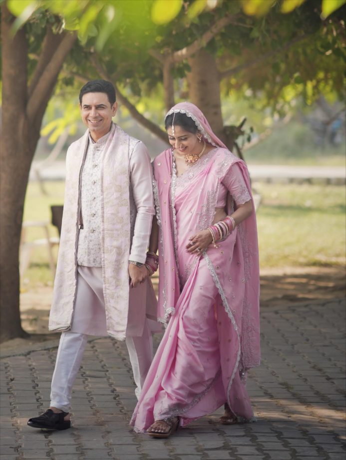 Anupamaa Fame Ashlesha Savant Marries Sandeep Baswana After 23 Years Of Relationship 977355