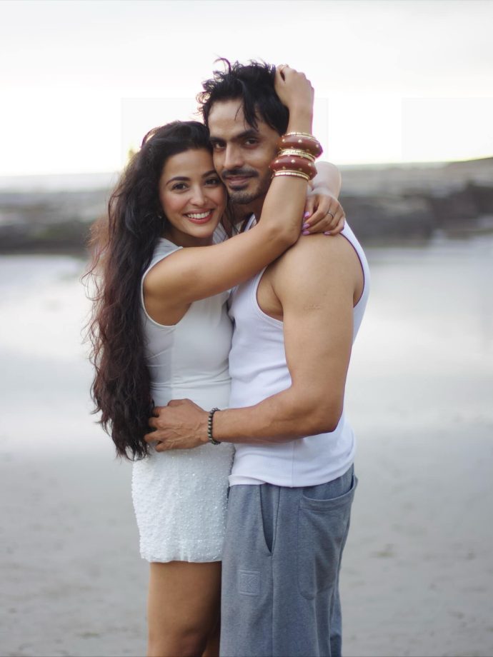 Badall Pe Paon Hai Fame Bhaweeka Chaudhary Announces Wedding With Upendra Chauhan 974727