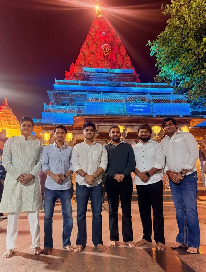 Bigg Boss 19 Fame Mridul Tiwari Seeks Blessings At Mahakal After Eviction, Expresses Gratitude 976975