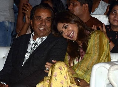 Bollywood Mourns Dharmendra's Demise: Kareena, Kajol, Ananya, To Kapil & Suniel Shetty Pen Emotional Tributes 977414