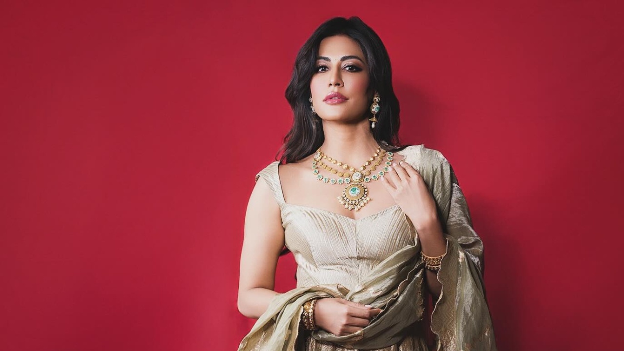 Chitrangda Singh Radiates Regal Charm in a Pista-Green Lehenga Set 976319