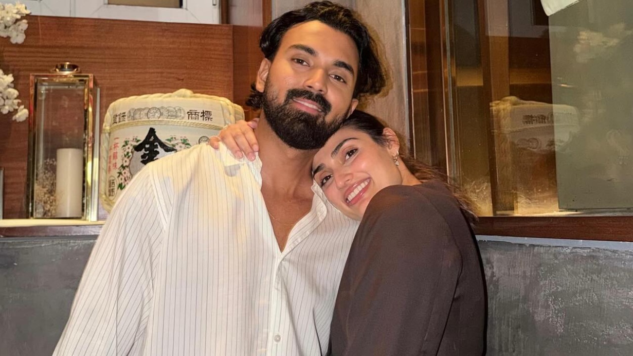 Cricketer KL Rahul Pens Birthday Note For Wifey Athiya Shetty, Calls Her 'Best Friend' 975115