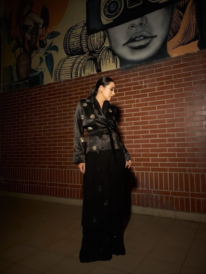 Karisma Kapoor’s All-Black Glamour Redefines Chic 976279