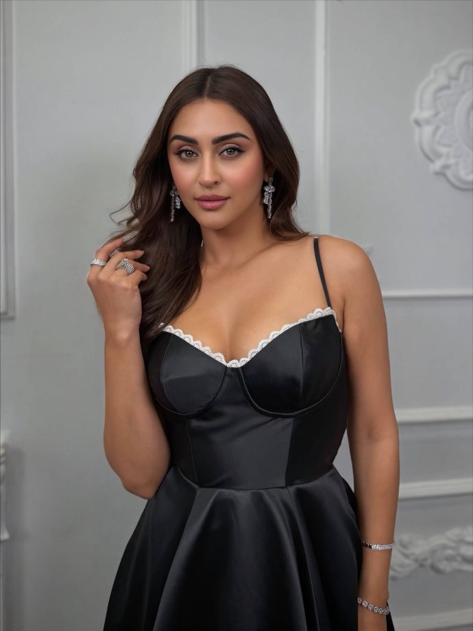Krystle Dsouza Serves Classic Elegance in a Dreamy Black Dress 977173