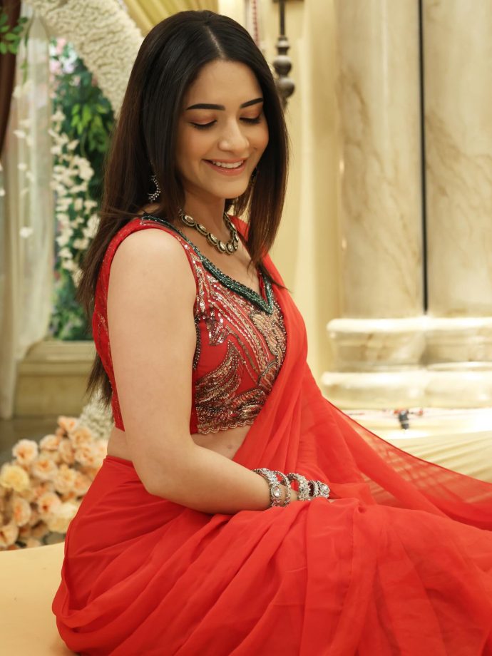 Kyunki Saas Bhi Kabhi Bahu Thi 2 Star Shagun Sharma Stuns In Red Saree, Aman Gandhi's Reaction Says It All 977319