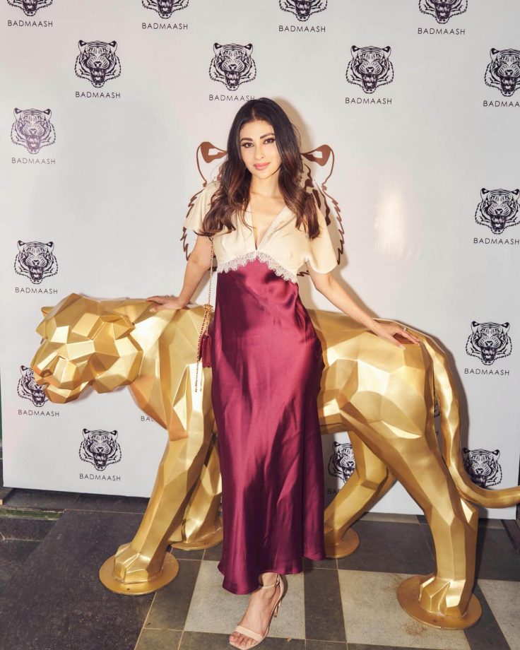 Mouni Roy Exudes Luxe Simplicity in a Cream and Maroon Satin Dress 976337