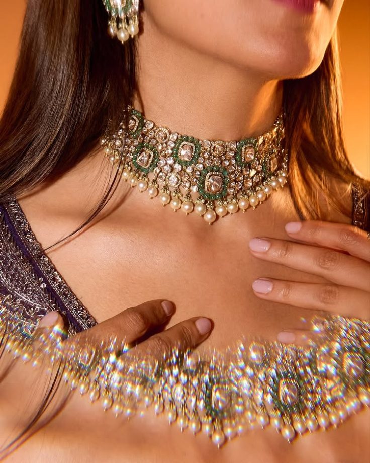 Mrunal Thakur In Regal Whirl of Craft & Charm 974585