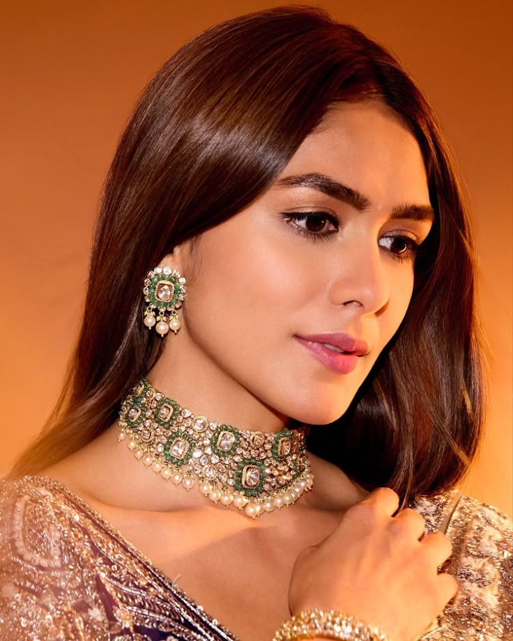 Mrunal Thakur In Regal Whirl of Craft & Charm 974586