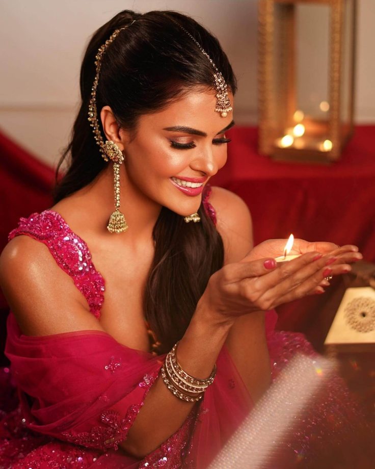 Naagin 7 Actress Priyanka Chahar Choudhary's Vibrant Indo-Western Looks That Scream Attention 976475