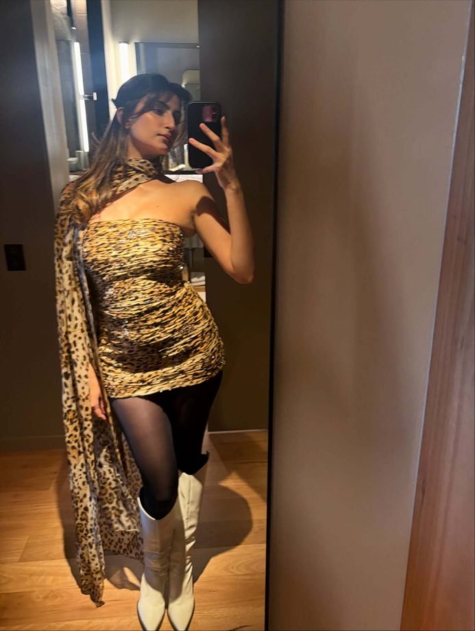 Palak Tiwari’s Fierce Take on Animal Print Fashion 976217