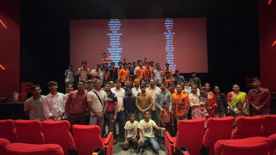 Paresh Rawal starrer The Taj Story gains Massive Response in Maharashtra! The film received Support from VHP, Bajrang Dal & Durga Vahini. 975037