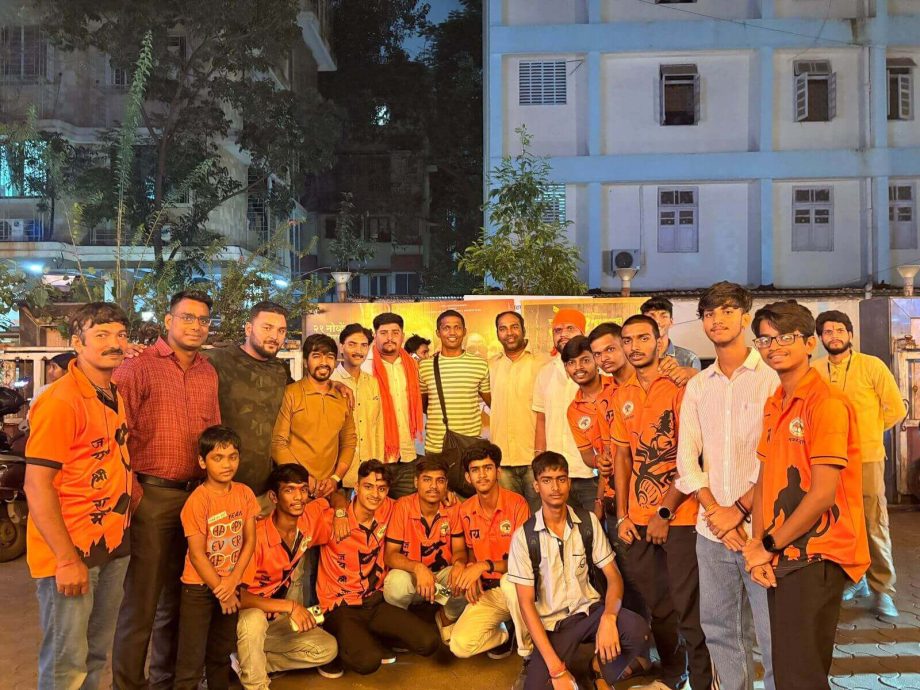 Paresh Rawal starrer The Taj Story gains Massive Response in Maharashtra! The film received Support from VHP, Bajrang Dal & Durga Vahini. 975038