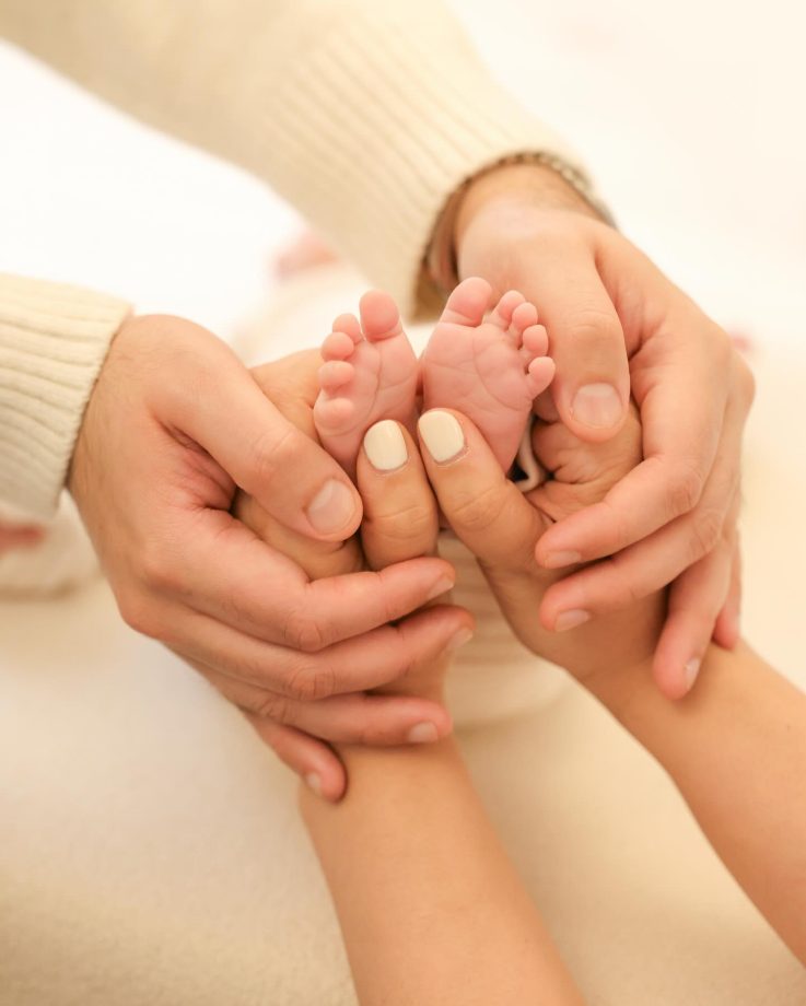 Parineeti Chopra-Raghav Chadha Announce Baby Boy's Name 'Neer' With Cute 1st Glimpse 976807