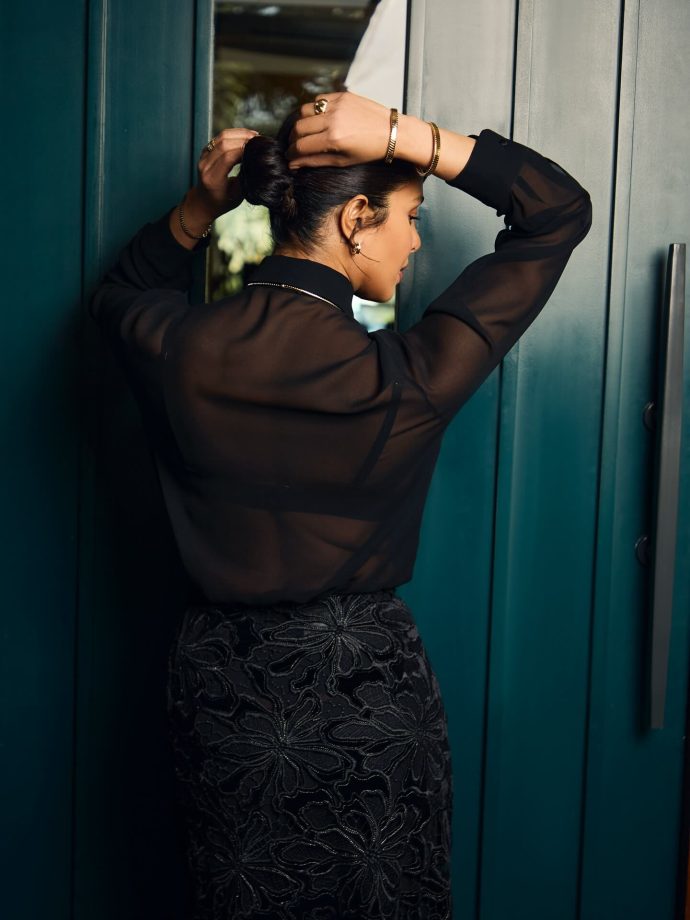 Priyanka Chopra Jonas Serves Fierce Power Dressing with Timeless Black-on-Black Glam 977091