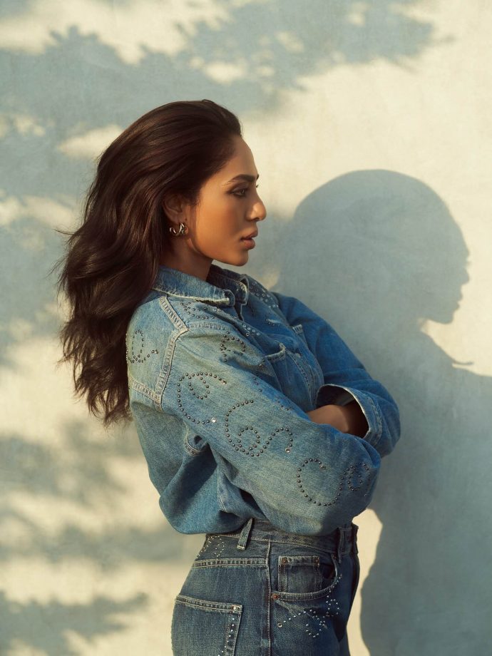 Sobhita Dhulipala Redefines Double Denim With Effortless Modern Ease 977113