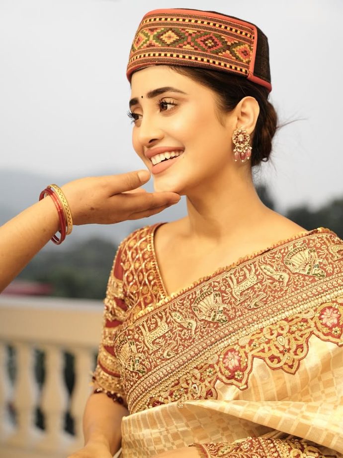 Step Into Wedding Season With Shivangi Joshi’s Timeless Saree Collection 977869