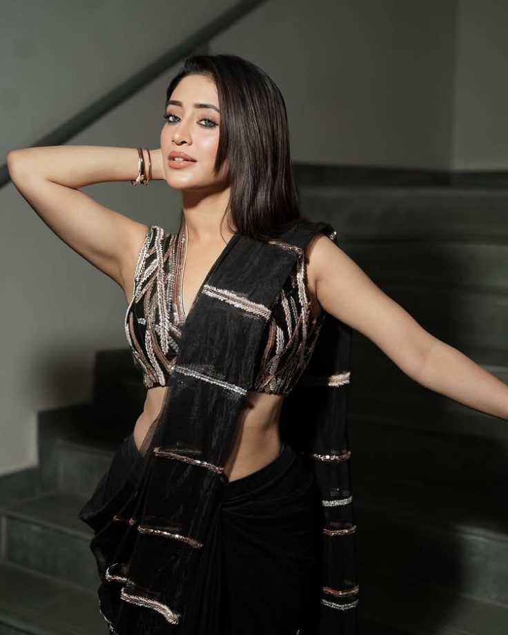 Step Into Wedding Season With Shivangi Joshi’s Timeless Saree Collection 977857