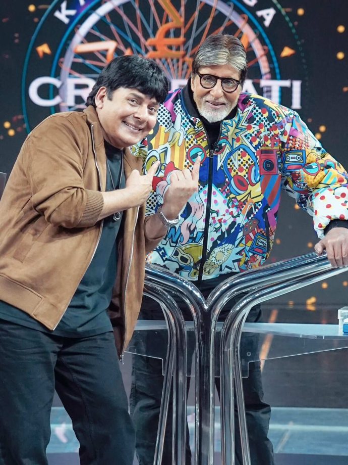 Sudesh Lehri Meets His Idol Amitabh Bachchan, Calls It A Dream Come True 977681