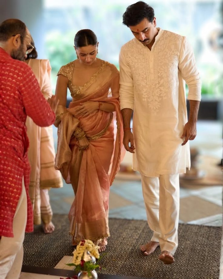 Alia Bhatt Shares Heartwarming November Photo Dump Filled With Family Moments 978665