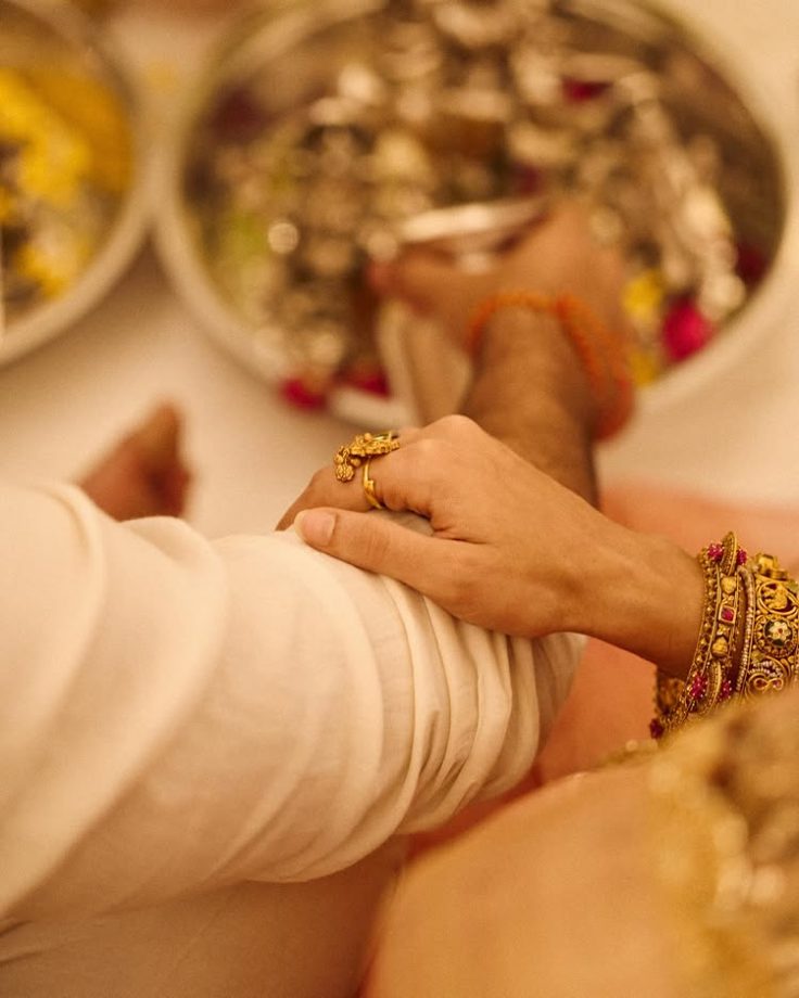 Alia Bhatt Shares Heartwarming November Photo Dump Filled With Family Moments 978657