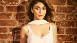 Shilpa Shetty Brings Effortless Elegance With Sun-Kissed Glamour