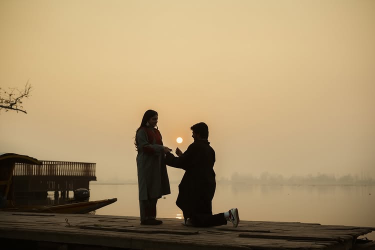 Bigg Boss Telugu S3's Punarnavi Bhupalam Gets Engaged To BF Hemanth Verma 978858