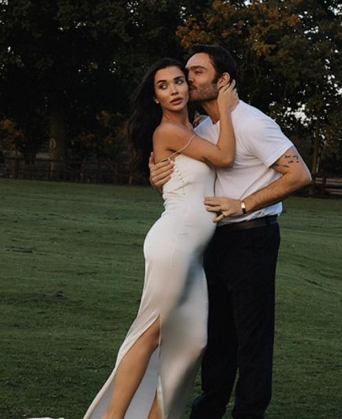 Bollywood Parents in 2025: New Beginnings and Joyful Moments 980662