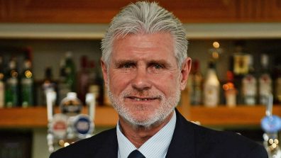 Former English Cricketer Robin Smith Dies At 62