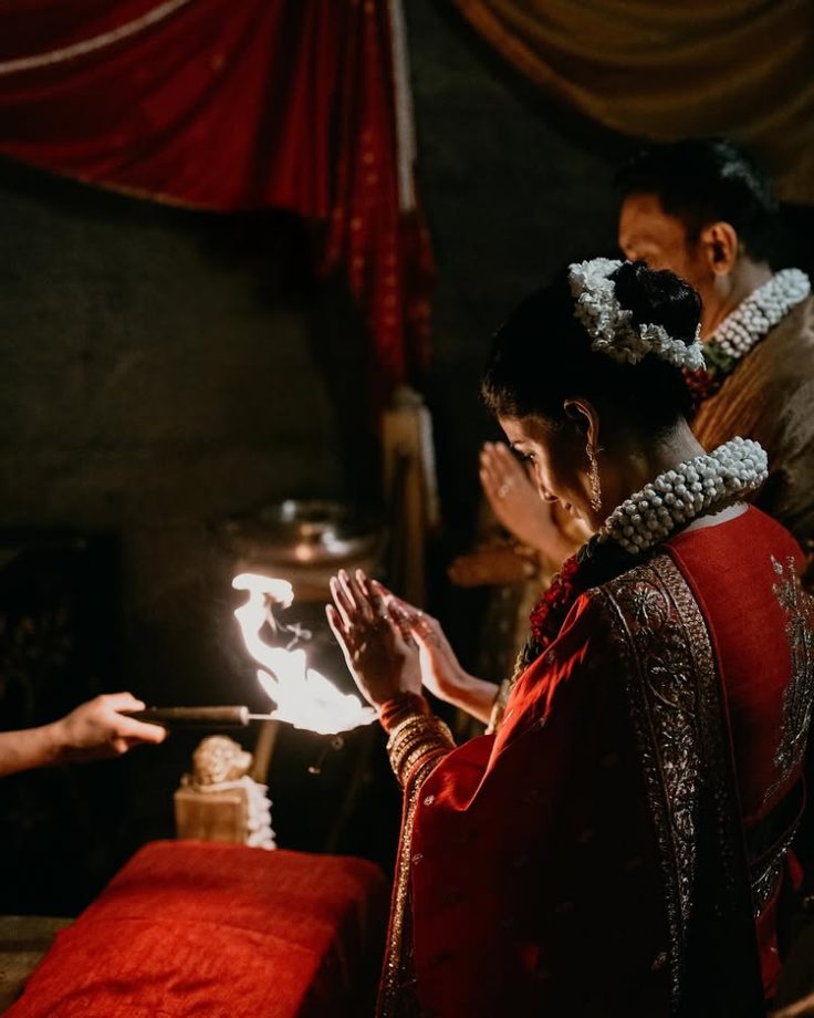 Gia Manek & Samantha Ruth Prabhu Choose To Tie The Knot In A Temple — Here's Why 978150