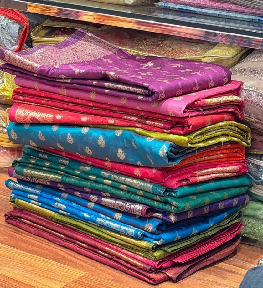 Inside Sara Tendulkar's 36 Hours In Varanasi: Enjoying Chaat To Beautiful Places 978746