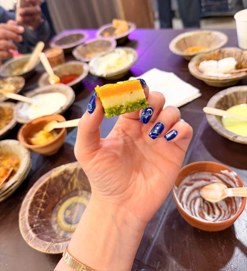 Inside Sara Tendulkar's 36 Hours In Varanasi: Enjoying Chaat To Beautiful Places 978750