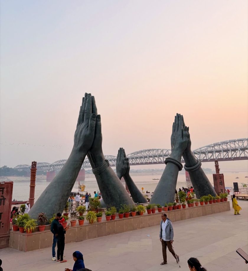 Inside Sara Tendulkar's 36 Hours In Varanasi: Enjoying Chaat To Beautiful Places 978743