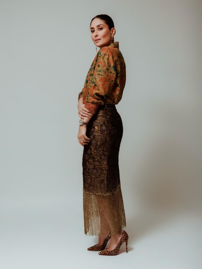 Kareena Kapoor Khan Makes Mixing and Matching Look Glamorous 978783