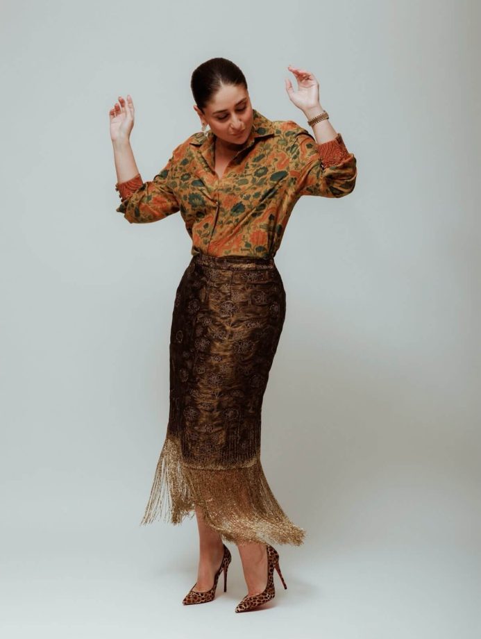 Kareena Kapoor Khan Makes Mixing and Matching Look Glamorous 978786