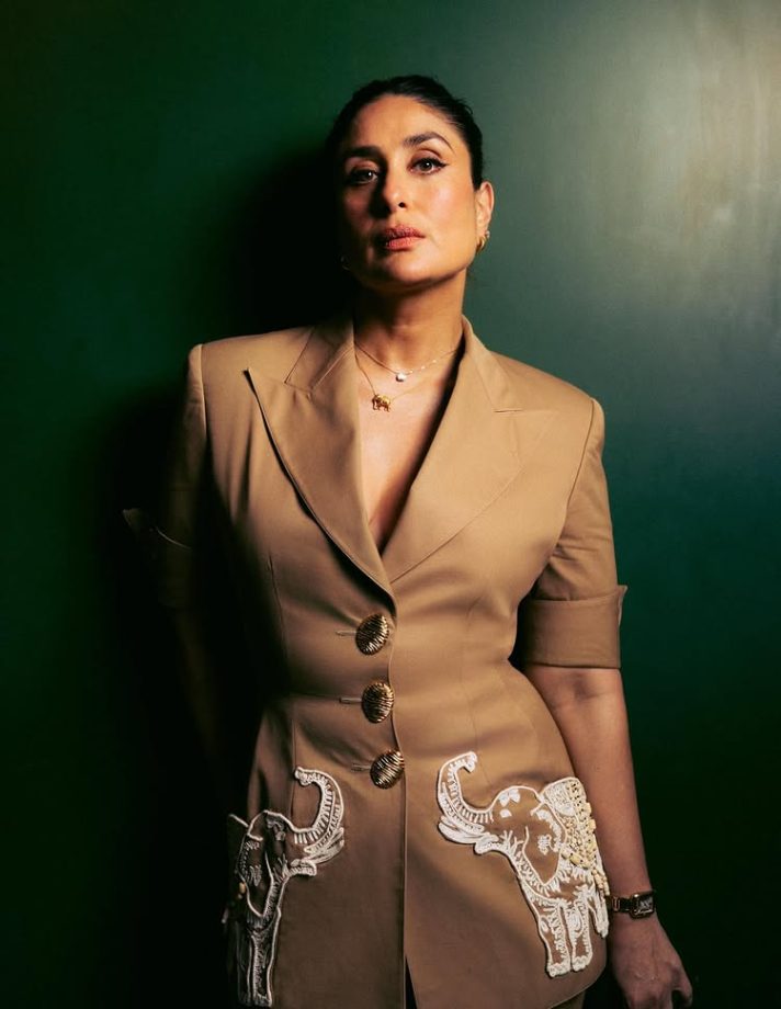 Kareena Kapoor Khan: Timeless Elegance in Vintage Valentino 981238
