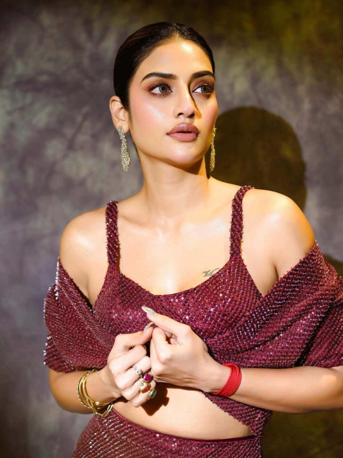 Nusrat Jahan Sparkles in a Wine-Toned Glam Look 978877