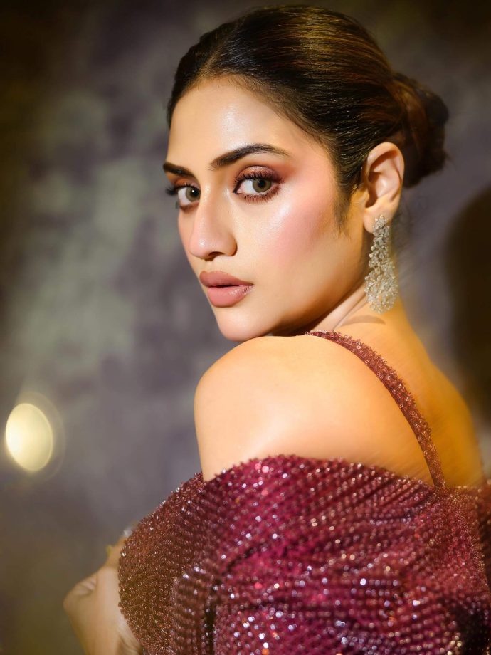 Nusrat Jahan Sparkles in a Wine-Toned Glam Look 978878